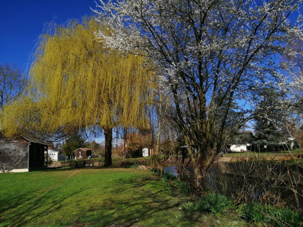 Le Clos De La Tannerie Villa Saint-Aquilin-de-Pacy Exteriör bild